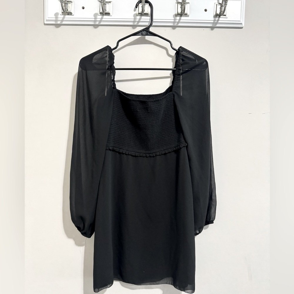Artizia Wilfred villa dress is size 6